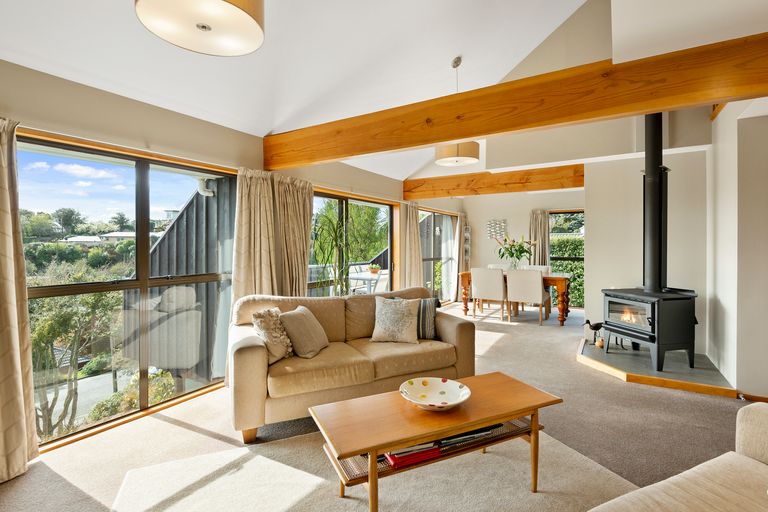 Photo of property in 18 Happy Home Road, Westmorland, Christchurch, 8025