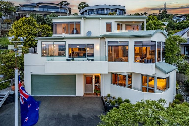 Photo of property in 31 The Cliffs, Britannia Heights, Nelson, 7010