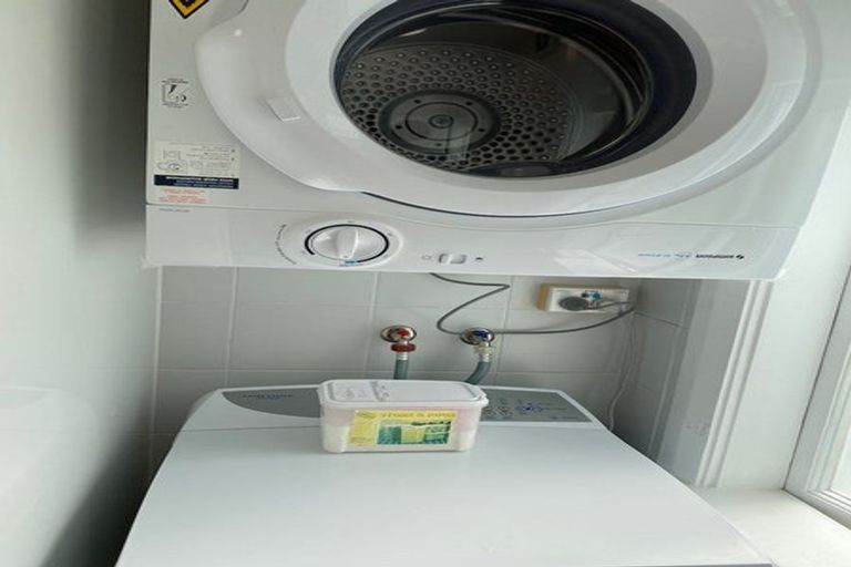 Photo of property in 185 Brooklyn Road, Brooklyn, Wellington, 6021