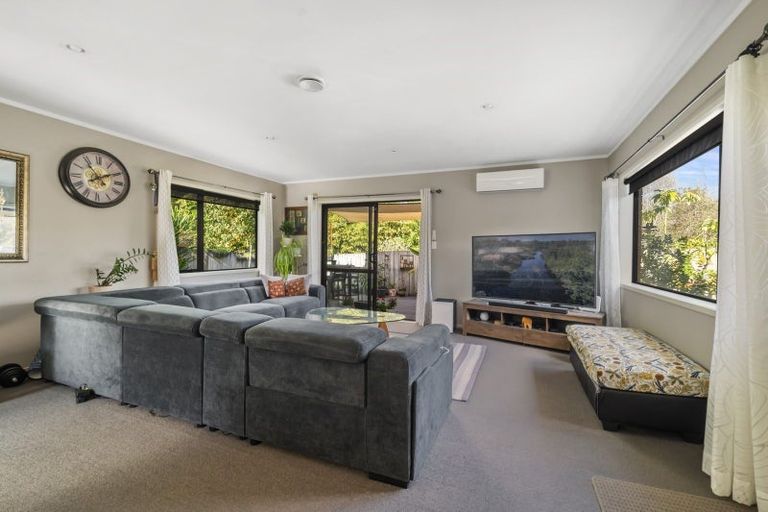 Photo of property in 29 Mccahon Drive, Pukehangi, Rotorua, 3015