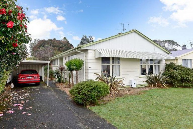 Photo of property in 13 Jamieson Crescent, St Andrews, Hamilton, 3200