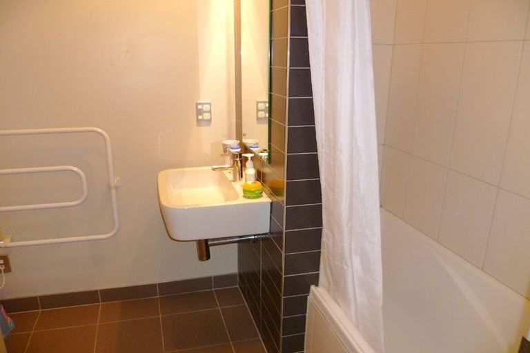 Photo of property in Vespa Apartments, 304/20 Hanson Street, Mount Cook, Wellington, 6021