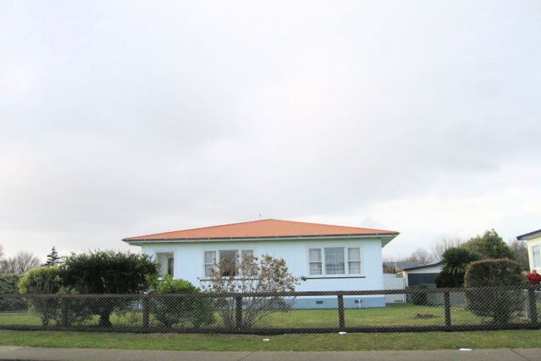 Photo of property in 600 Grove Road, Mayfair, Hastings, 4122