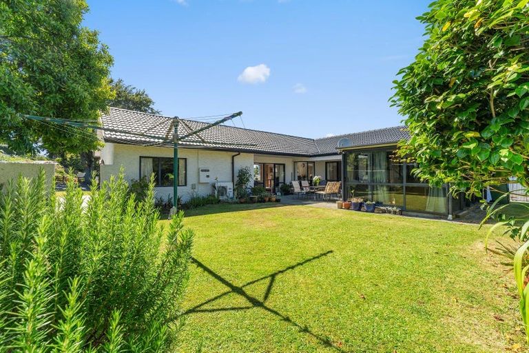 Photo of property in 12 Hall Street, Cambridge, 3434