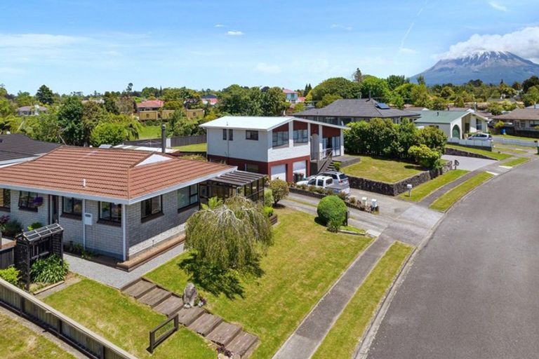 Photo of property in 33 Cassandra Street, Stratford, 4332