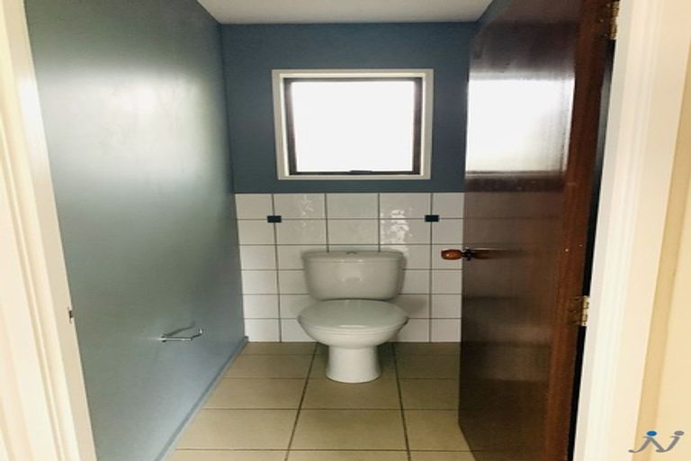 Photo of property in 4 Parr Place, Ilam, Christchurch, 8041