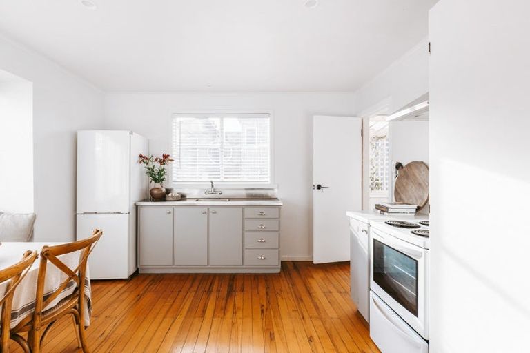 Photo of property in 1018a Papamoa Beach Road, Papamoa Beach, Papamoa, 3118