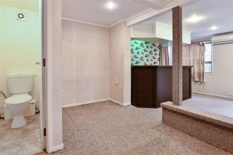 Photo of property in 338 Bucklands Beach Road, Bucklands Beach, Auckland, 2012