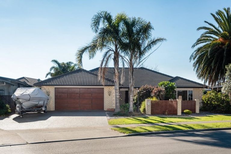 Photo of property in 47 Palazzo Drive, Papamoa Beach, Papamoa, 3118