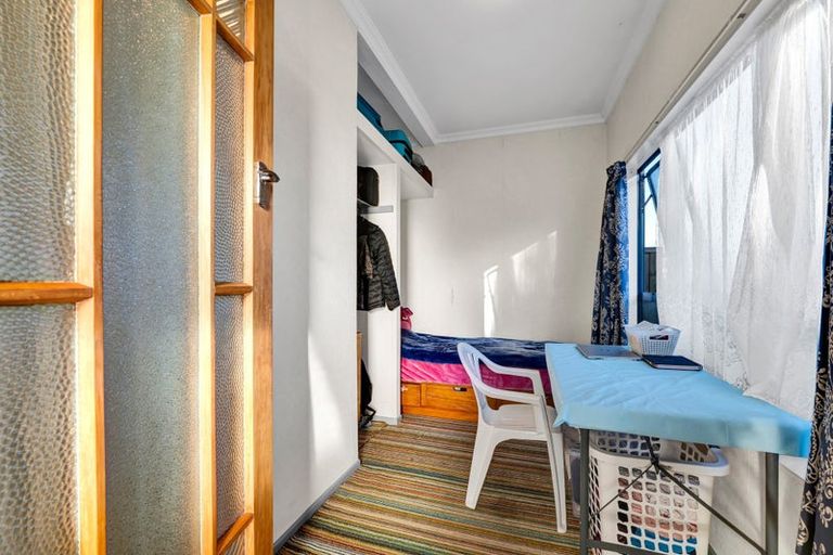 Photo of property in 23 Turi Street, Welbourn, New Plymouth, 4312