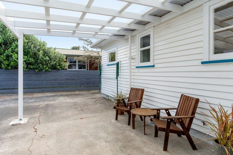 Photo of property in 24 Queen Street, Feilding, 4702