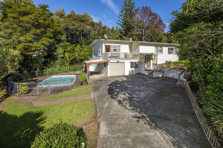 Photo of property in 35 Mcdowell Crescent, Hillcrest, Auckland, 0627