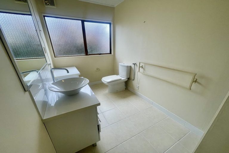 Photo of property in 14 The Cliffs, Britannia Heights, Nelson, 7010