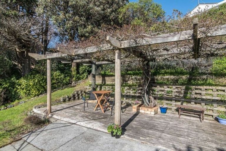 Photo of property in 169 Broderick Road, Johnsonville, Wellington, 6037