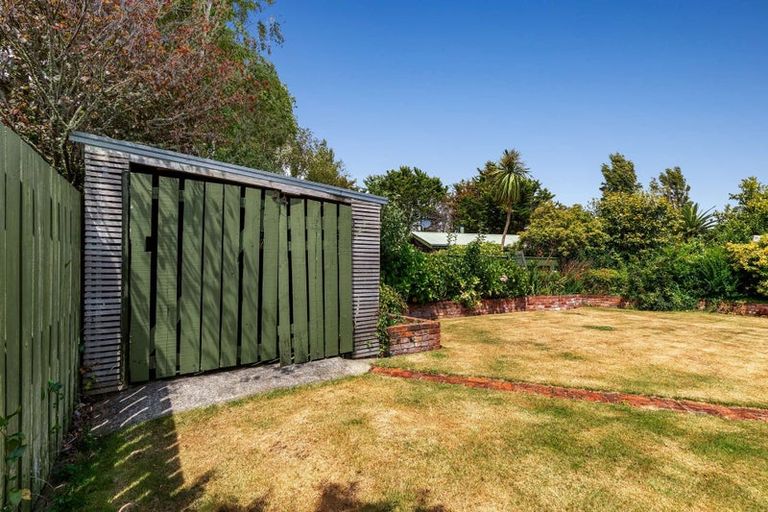 Photo of property in 10 Humphrey Street, Marton, 4710