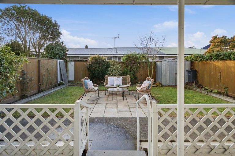 Photo of property in 3/7a Curletts Road, Sockburn, Christchurch, 8042