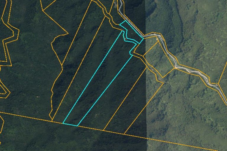 Photo of property in 795 Tuateawa Road, Waikawau, Coromandel, 3584