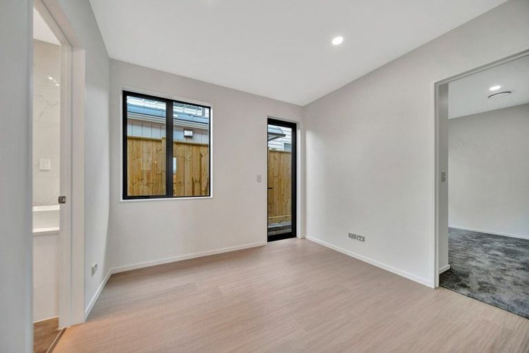 Photo of property in 1 Verdant View Avenue, Flat Bush, Auckland, 2019