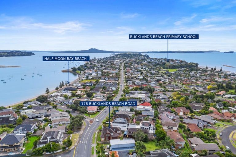 Photo of property in 176 Bucklands Beach Road, Bucklands Beach, Auckland, 2012