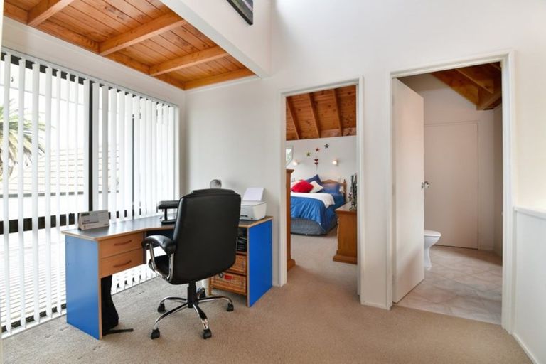 Photo of property in 58 Swann Beach Road, Stanmore Bay, Whangaparaoa, 0932