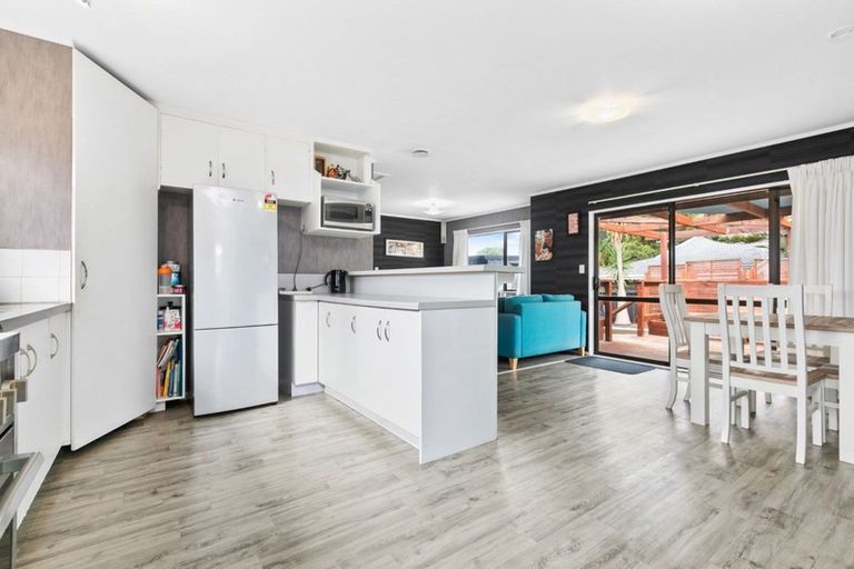 Photo of property in 247 Gravatt Road, Papamoa Beach, Papamoa, 3118