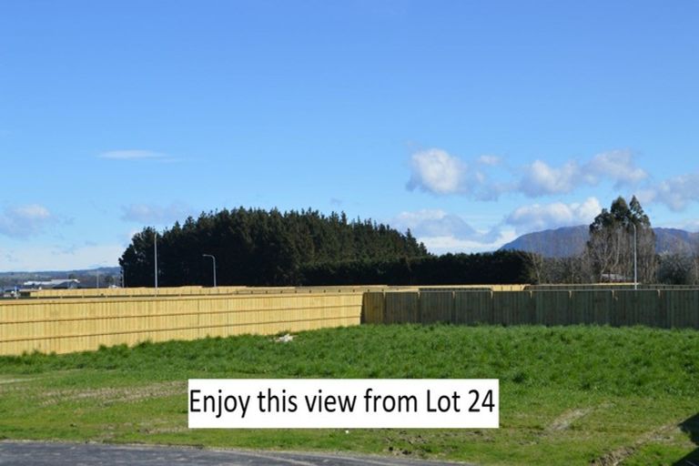 Photo of property in 25d Plover Avenue, Amberley, 7410