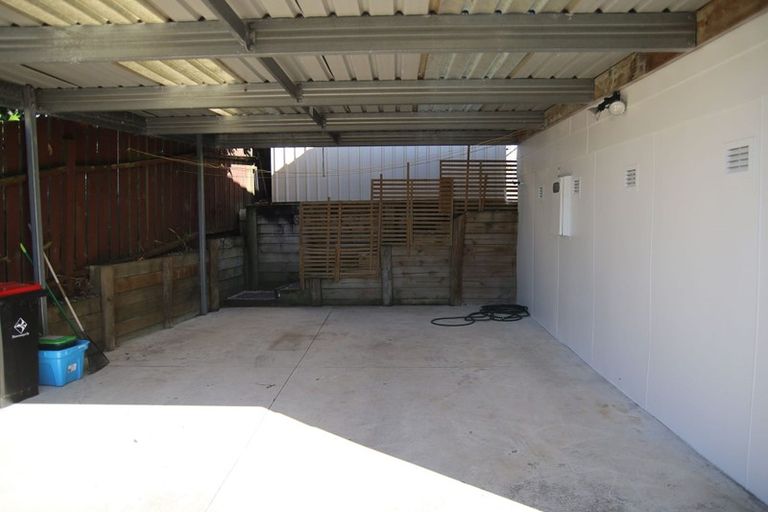 Photo of property in 32b Ranginui Road, Welcome Bay, Tauranga, 3112