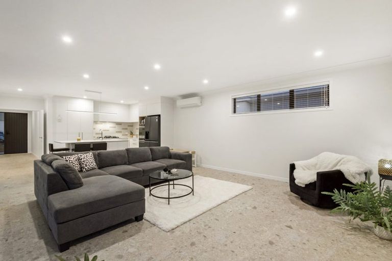 Photo of property in 15 Pamu Road, Whenuapai, Auckland, 0618