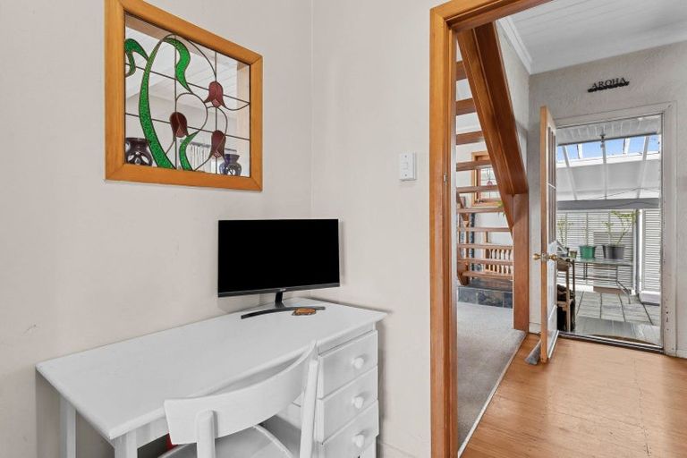 Photo of property in 11 Hall Street, Cambridge, 3434