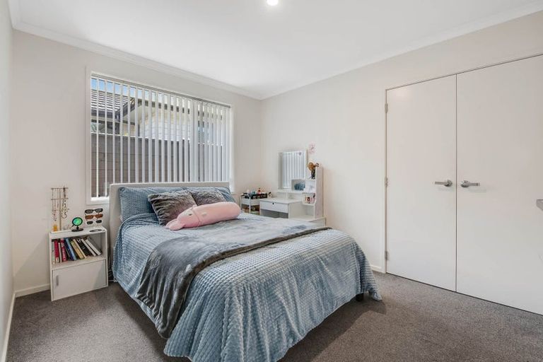 Photo of property in 17 Trevally Place, Snells Beach, 0920