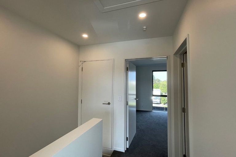 Photo of property in 8/27 New Brighton Road, Shirley, Christchurch, 8061