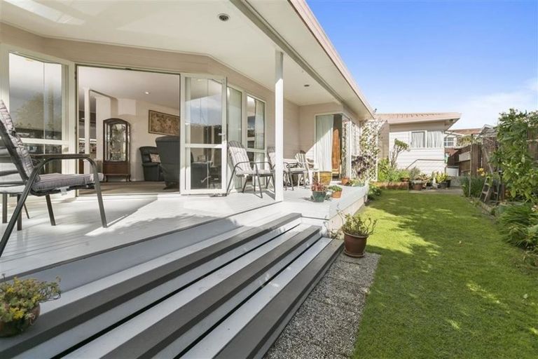 Photo of property in 54a Goods Road, Otumoetai, Tauranga, 3110