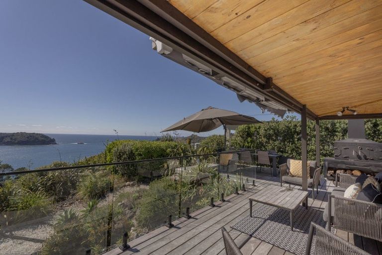 Photo of property in 77 Grange Road, Hahei, Whitianga, 3591