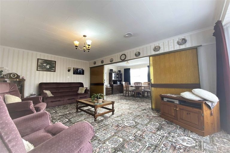 Photo of property in 21 Charles Street, Grasmere, Invercargill, 9810