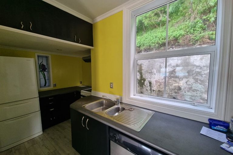 Photo of property in 80 Owhiro Bay Parade, Owhiro Bay, Wellington, 6023