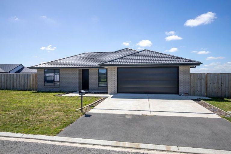 Photo of property in 6 Southdown Place, Kirwee, 7571