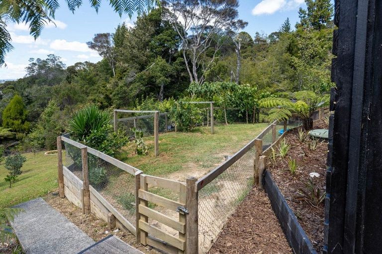 Photo of property in 9 Oromahoe Road, Opua, 0200