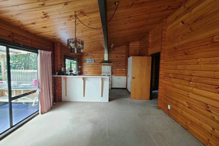 Photo of property in 62 Palomino Drive, Henderson, Auckland, 0612