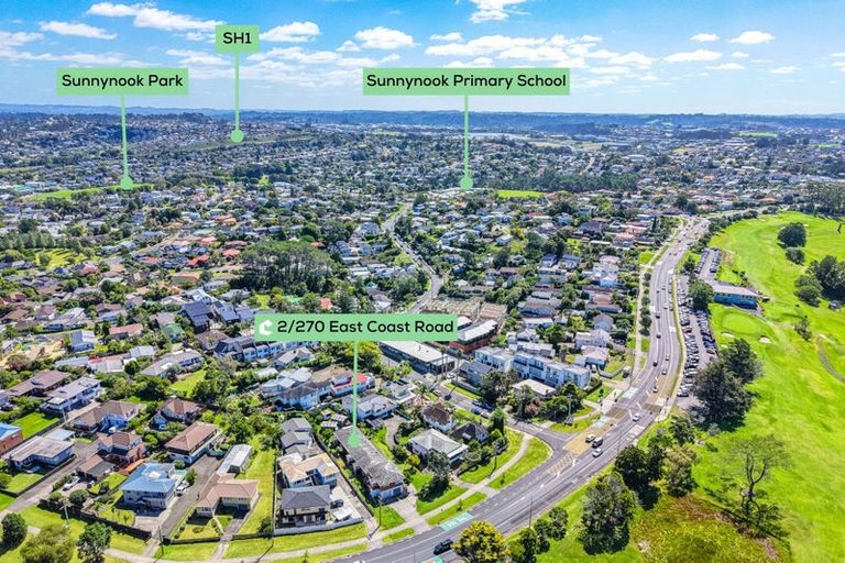 Photo of property in 2/270 East Coast Road, Forrest Hill, Auckland, 0620