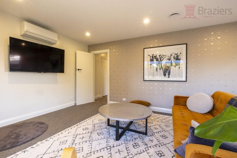 Photo of property in 2/103 Opawa Road, Opawa, Christchurch, 8023