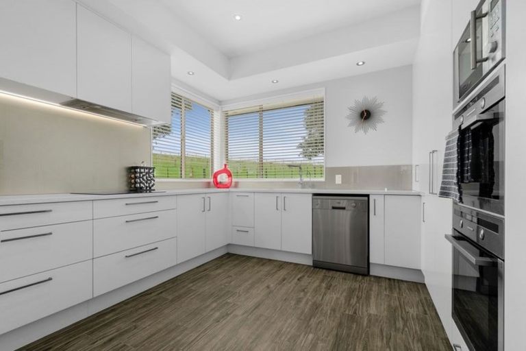 Photo of property in 105 Medhurst Road, Bombay, 2675