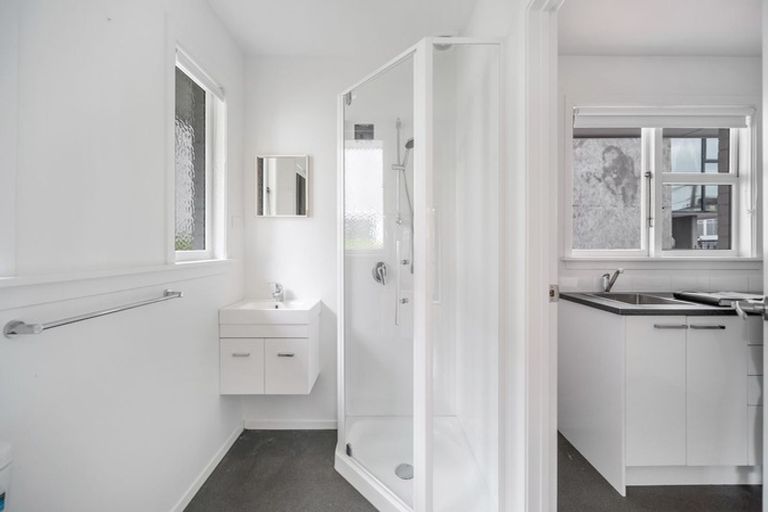 Photo of property in 18 Stanley Street, Sydenham, Christchurch, 8023