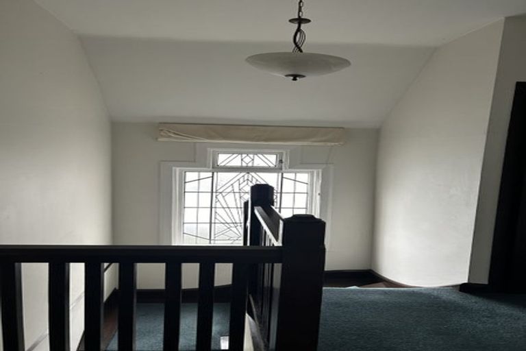 Photo of property in 298 The Terrace, Te Aro, Wellington, 6011