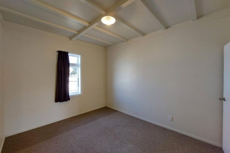 Photo of property in 44a Collins Street, Hawera, 4610