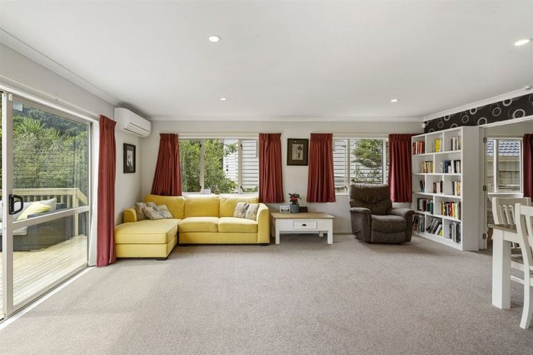 Photo of property in 131 Glendhu Road, Bayview, Auckland, 0629