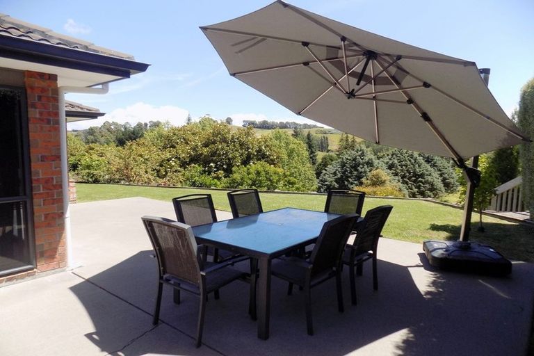 Photo of property in 2 Flight Valley Way, Welcome Bay, Tauranga, 3175