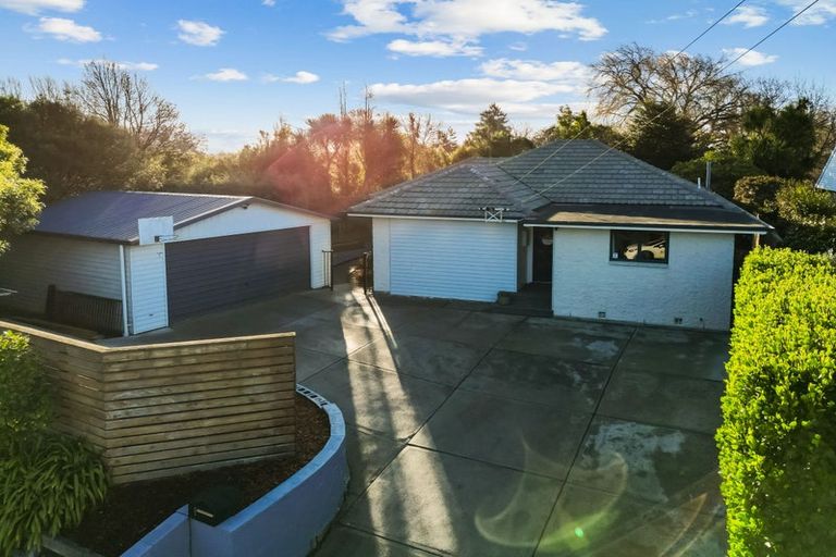 Photo of property in 1 Cunliffe Road, Redwood, Christchurch, 8051