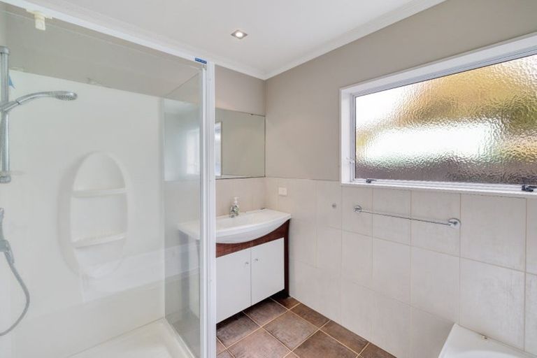 Photo of property in 23b Beach Road, Otumoetai, Tauranga, 3110