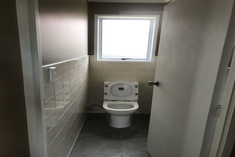 Photo of property in 7 Caringbah Drive, Papatoetoe, Auckland, 2025