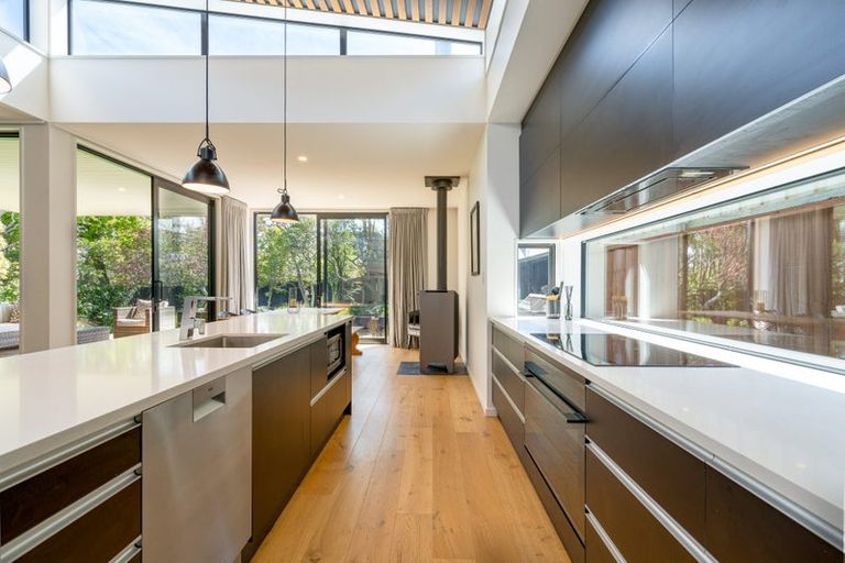 Photo of property in 29 Weston Road, St Albans, Christchurch, 8052